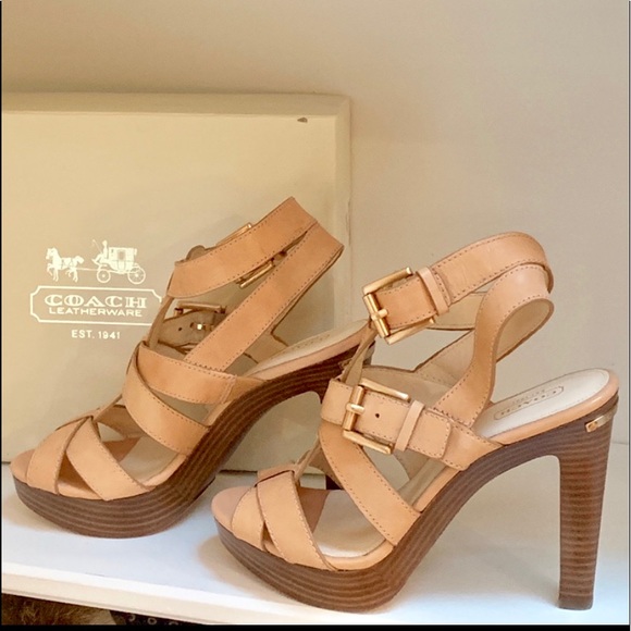 Coach Stephanie Vacchetta Camel 7.5 - Picture 2 of 5